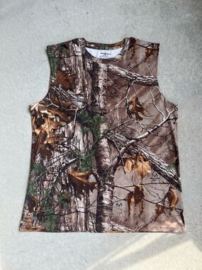 Realtree Brown, Green and Tan Camo Mens Sleeveless Tank